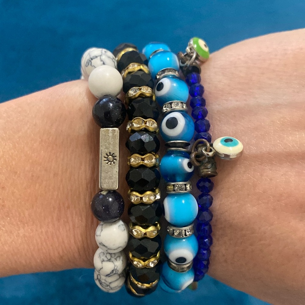 Beautiful elastic custom bracelets